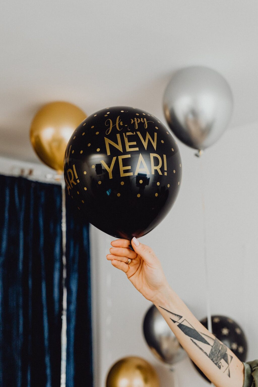 happy new year on balloon